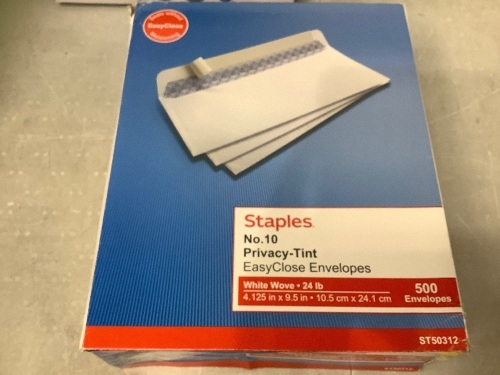 Staples Privacy Tint Easy Close Envelopes, E-Comm Return - Lot 189