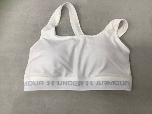 Under Armour Sportsbra, M, E-Comm Return, Dirty - Lot 104