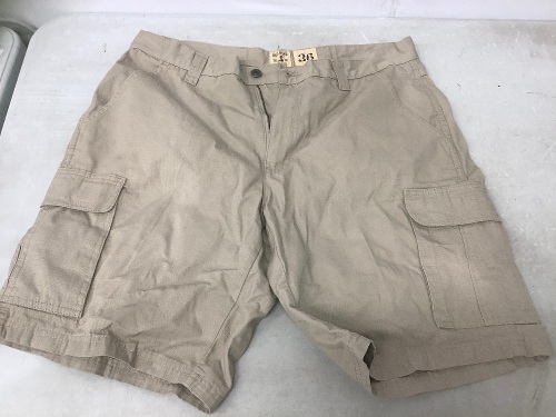 RedHead Mens Shorts, 36, E-Comm Return - Lot 116