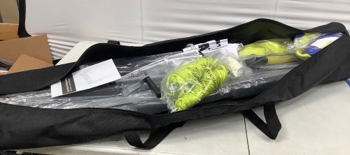 Volleyball Set, Appears new - Lot 240