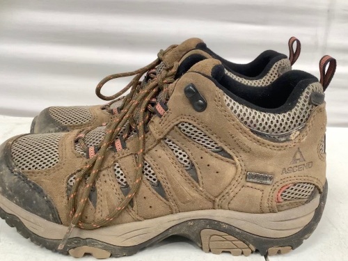 Ascend Mens Shoes, 9M, E-Comm Return - Lot 256