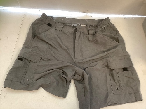 WorldWide Sportsman, Gray Shorts, Size 36, E-Comm Return - Lot 496