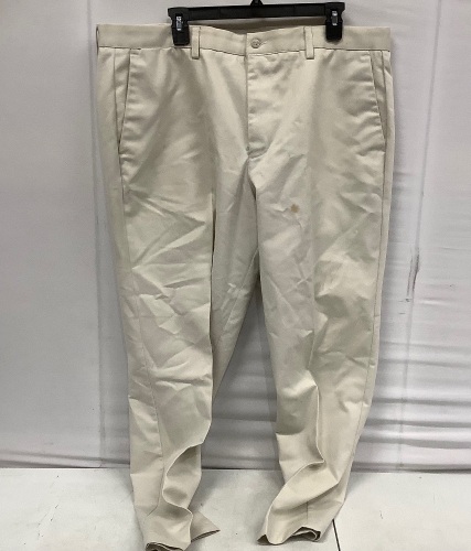 Dockers Mens Pants, 40x30, E-Comm Return - Lot 385