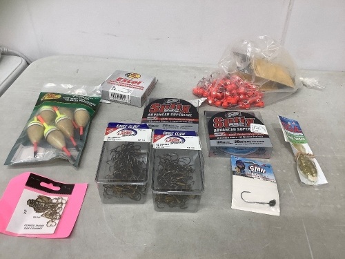 Lot of (10) Fishing Accessories, E-Comm Return - Lot 526