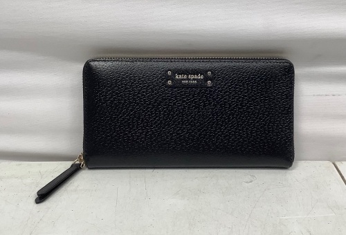 Kate Spade Wallet, Appears New, Retail 229.00 - Lot 598