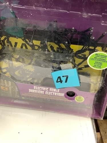 Halloween Decor, Electric Fence, Appears New - Lot 47