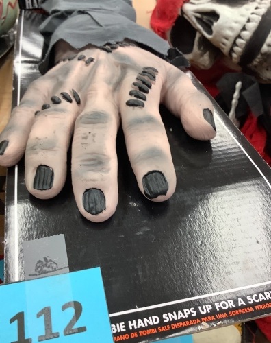 Halloween Decoration, Zombie Hand - Lot 112