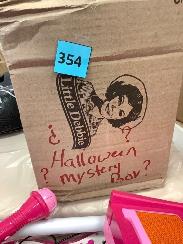 Halloween Mystery Box - Lot 354