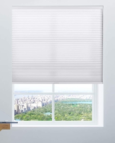 Calyx Interiors, Honeycomb 9/16" Shade, 35"Wx60"H, White, Like New, Retail - $35.96 - Lot 159