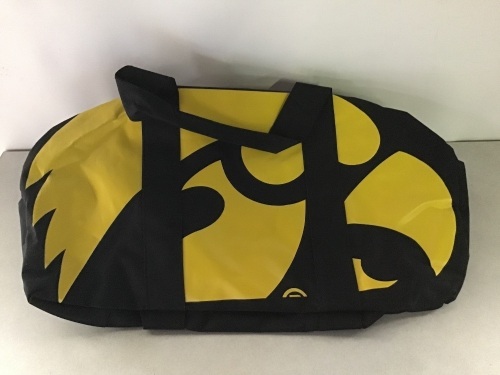 Iowa Hawkeyes Sports bag, Like New, Retail - $19.99 - Lot 248