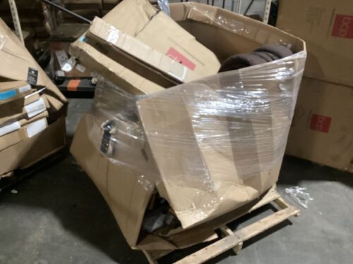 Pallet of Salvage Items - Items May Be Incomplete or Broken - Lot 896