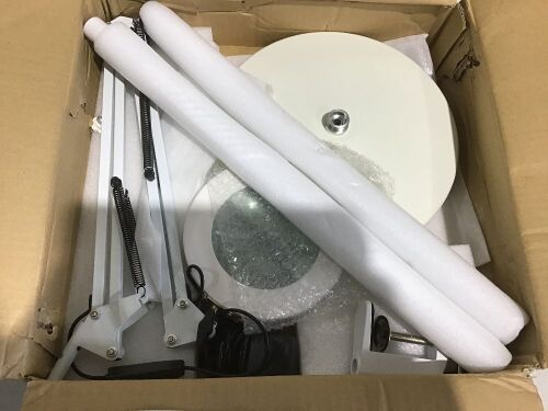 LED Magnifying Floor and Table Lamp with Clamp - Lot 1047