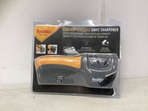 Smiths Compact Electric Knife Sharpener, Powers Up, E-Comm Return - Lot 583