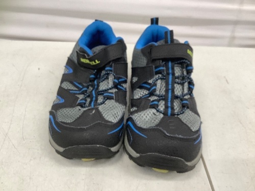 Merrell Childs Shoes, Size 3, E-Comm Return - Lot 261