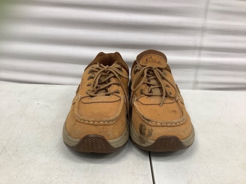 World Wide Sportsman Mens Shoes, Size 10M, E-Comm Return - Lot 410