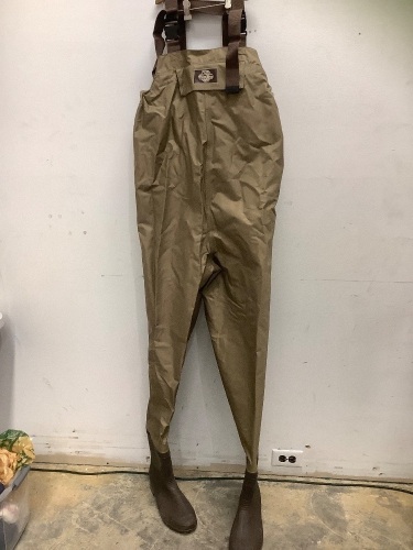 Lug Sole Fishing Waders - Lot 33
