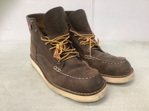 Mens Work Boots - Lot 96