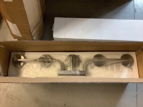 tuluce 5 light vintage luxury vanity light, Appears New - Lot 129