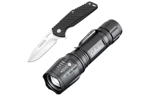 Pocket Knife and Flashlight Combo, E-Commerce Return, Flashlight button is broken - Lot 288