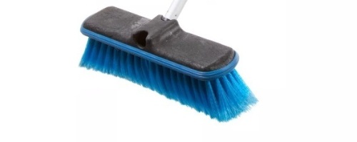 Detailer's Choice Flow-Thru Boat Brush, E-Commerce Return, Missing Telescopic Handle - Lot 672