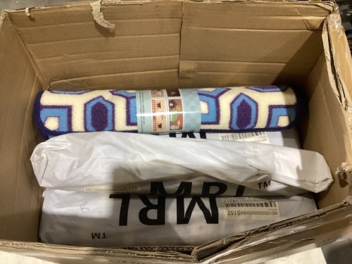 Lot of (7) Rugs - Lot 704