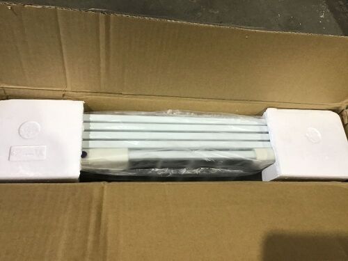 5-Panel Adjustable Fireplace Fence - 115" - Lot 1169