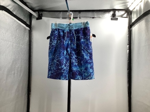 Men's Bathing Suit, Small, Appears New - Lot 380