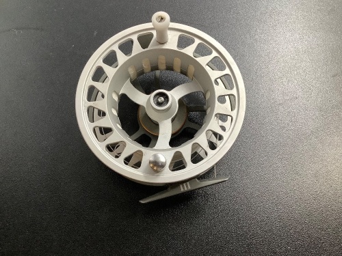 Lune Fishing Reel, E-commerce Return - Lot 119