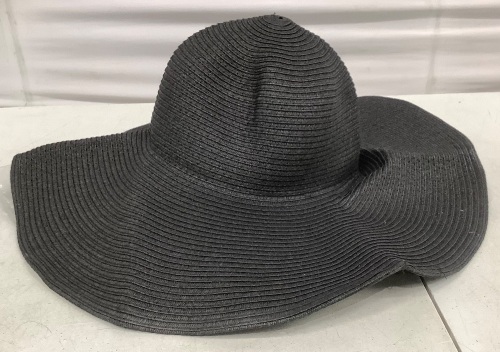 Sun Hat - Lot 528