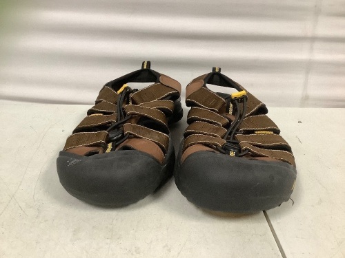 Mens Closed Toe Sandals - Lot 560