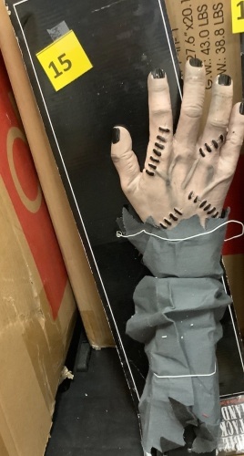 Halloween Decoration, Zombie Hand - Lot 15