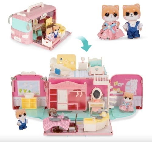 Camper Van Playset Pretend Play Dollhouse with Tiny Critters - Lot 385