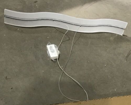 Wavy Hanging LED Lamp - Lot 651