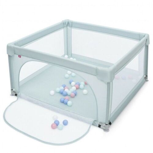 Large Safety Play Center Yard with 50 Balls - Lot 256