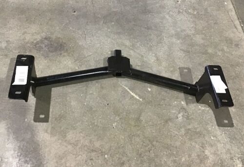 Draw-Tite Trailer Hitch - Lot 230