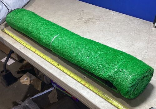 Lot of (3) Artificial Grass Rugs - Lot 708
