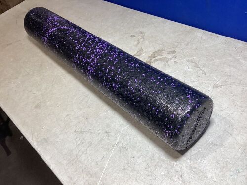 AmazonBasics Massage Foam Roller - Lot 536