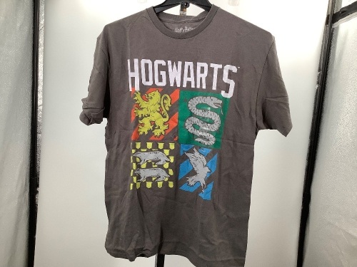 Harry Potter Hogwarts Shirt, Men's Large, Appears New - Lot 207