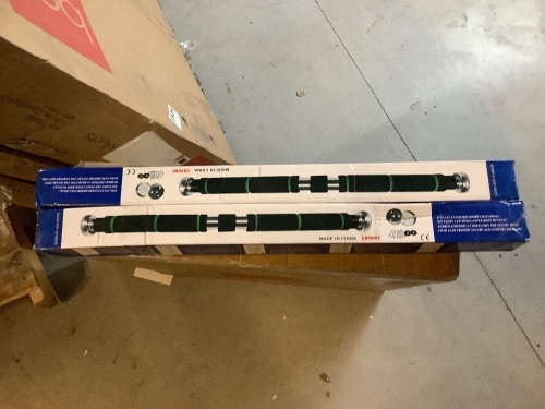 Lot of (4) Doorway Gym Bar, Appears New - Lot 209