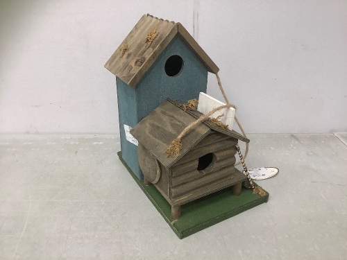 Birdhouse, Fishing Cottage - Lot 65