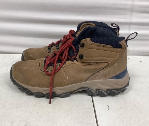 Mens Hiking Boots - Some Wear - Lot 290