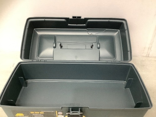 Plano Tackle Box - Lot 505