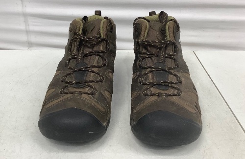 Mens Waterproof Hiking Shoes, Size 10.5 - Lot 393