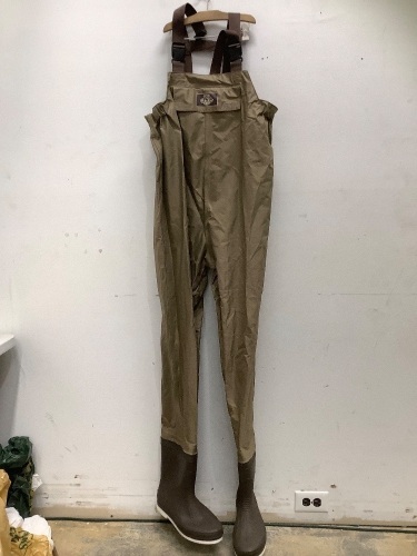 Mens Felt Sole Fishing Waders - Lot 94