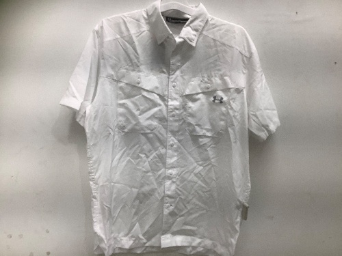 Under Armour, Men's Medium, Loose Button Up W/ Heatgear - Lot 119
