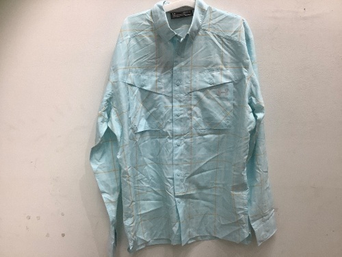 Under Armour, Men's Medium, Loose Long Sleeve Plaid Shirt w/ Heatgear - Lot 250
