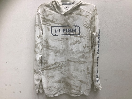 Under Armour, Men's Medium, Long Sleeve Fishing Shirt w/ Heatgear - Lot 305