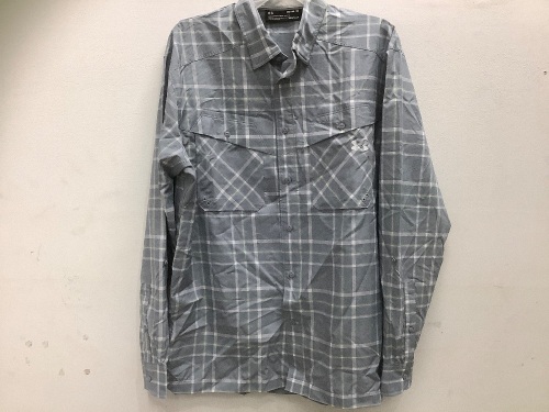 Under Armour, Mens Medium, Long Sleeve Plaid Shirt w/ Heatgear - Lot 311
