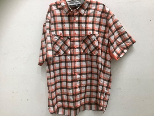 Under Armour, Men's X-Large, Short Sleeve Plaid Shirt w/ Heatgear - Lot 186