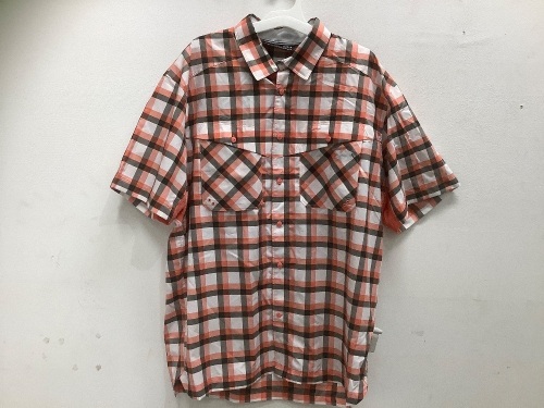 Under Armour, Men's Large, Short Sleeve Plaid Shirt w/ Heatgear - Lot 228